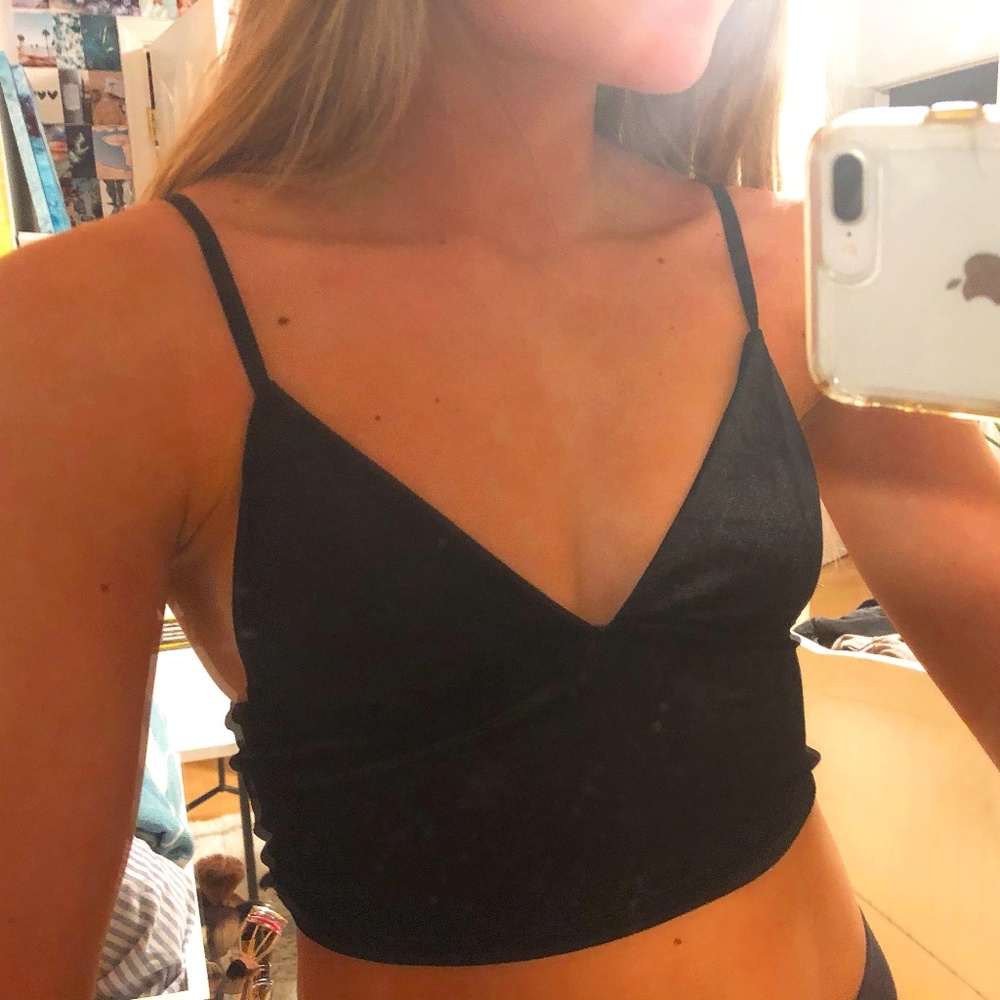 Black garage tank top